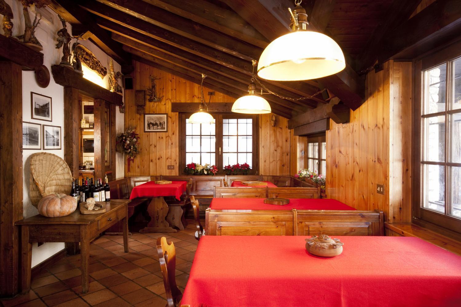 Hotel Ristoro Vagneur Saint Nicolas Eksteriør bilde